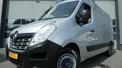 Grijs Gebruikt 2017 Renault Master Van | € 14.950 (Eerlijke prijs)