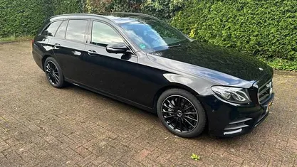 Zwart Gebruikt 2018 Mercedes 220 Premium Plus Stationwagen | € 25.950 (Super prijs)