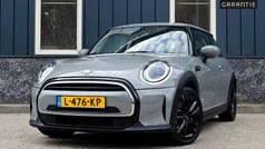 Grijs Gebruikt 2021 Mini Cooper Essential Hatchback | € 17.950 (Eerlijke prijs)