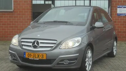 Occasion 2009 Mercedes B170 MPV | € 5.995 (Eerlijke prijs)