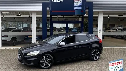 Occasion 2019 Volvo V40 Hatchback | € 20.740 (Eerlijke prijs)