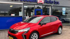 Gebruikt 2024 Renault Clio V Evolution Hatchback | € 18.990 (Eerlijke prijs)