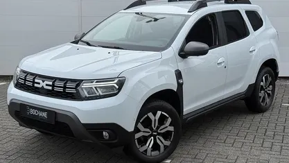 Wit Occasion 2023 Dacia Duster Journey SUV | € 24.195 (Eerlijke prijs)