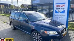 Blauw Gebruikt 2012 Volvo V70 Summum Stationwagen | € 14.900 (Eerlijke prijs)