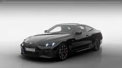 Saphirschwarz metallic (475) (zwart metallic) Nieuw 2025 BMW 420 M Sport Coupé | € 80.985 (Eerlijke prijs)