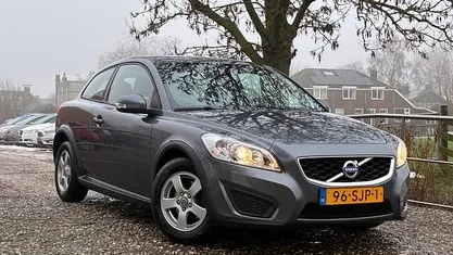 Grijs Gebruikt 2011 Volvo C30 Hatchback | € 2.975 (Eerlijke prijs)