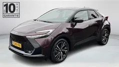 Paars Gebruikt 2024 Toyota C-HR Executive SUV | € 38.480 (Eerlijke prijs)