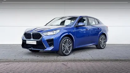Occasion BMW X2 Comfort Edition 170 PK (125 kW) 2025 M portimao blau SUV