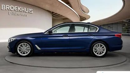 Blauw Gebruikt 2018 BMW 530 Executive Sedan | € 23.745 (Goede deal)