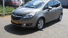 Gebruikt 2015 Opel Meriva Cosmo MPV | € 6.950 (Eerlijke prijs)