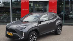 Gebruikt 2024 Toyota Yaris Cross Style SUV | € 29.890 (Eerlijke prijs)