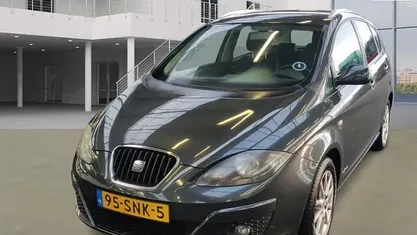 Grijs Occasion 2011 Seat Altea XL Copa MPV | € 2.100 (Eerlijke prijs)