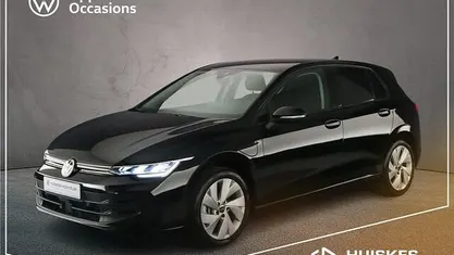 Occasion 2025 VW Golf VIII Edition Hatchback | € 31.900 (Goede deal)