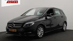 Gebruikt 2015 Mercedes B180 Ambition MPV | € 13.900 (Goede deal)