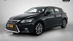 Gebruikt 2021 Lexus CT200h Hatchback | € 24.950 (Eerlijke prijs)