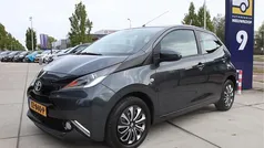 Grijs Gebruikt 2018 Toyota Aygo X-play Hatchback | € 9.949 (Goede deal)