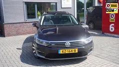 Zwart Gebruikt 2016 VW Passat GTE Stationwagen | € 18.760 (Eerlijke prijs)