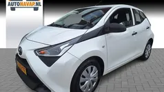Wit Gebruikt 2019 Toyota Aygo Hatchback | € 8.495 (Goede deal)