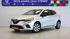 Gebruikt 2022 Renault Clio V Evolution Hatchback | € 18.399 (Goede deal)