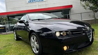 Occasion Alfa Romeo Spider Exclusive 185 PK (136 kW) 2006 Zwart Cabriolet