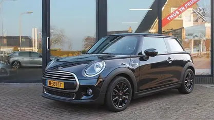 Occasion Mini ONE Chili 102 PK (75 kW) 2020 Blauw Hatchback