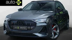 Grijs Gebruikt 2022 Audi e-tron S-Line SUV | € 45.900 (Super prijs)