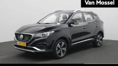 Zwart Gebruikt 2019 MG ZS Luxury Sedan | € 13.495 (Eerlijke prijs)