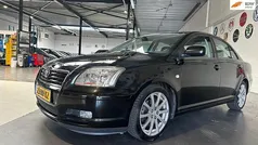 Gebruikt 2005 Toyota Avensis Sol Sedan | € 4.599 (Eerlijke prijs)