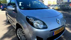 Grijs, metallic lak Gebruikt 2007 Renault Twingo Authentique Hatchback | € 1.950 (Eerlijke prijs)