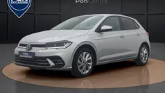 Grijs Gebruikt 2023 VW Polo Style Hatchback | € 19.450 (Eerlijke prijs)