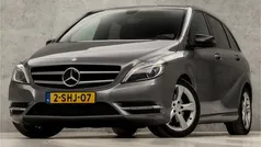 Grijs Gebruikt 2013 Mercedes B180 Ambition MPV | € 12.745 (Eerlijke prijs)