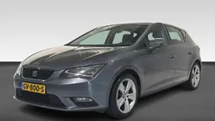 Grijs Gebruikt 2015 Seat Leon CONNECT Hatchback | € 9.745 (Eerlijke prijs)
