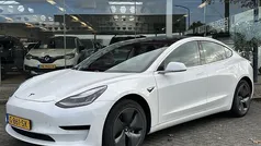 Gebruikt 2019 Tesla Model 3 Standard Range Sedan | € 18.945 (Eerlijke prijs)