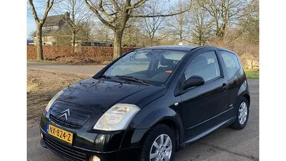 Zwart (metallic) Occasion 2007 Citroën C2 VTR Sport Hatchback | € 1.450 (Eerlijke prijs)