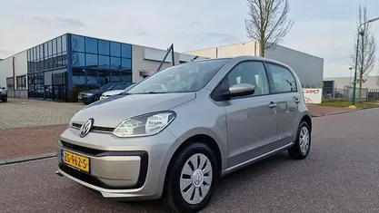 Occasion VW up! Move 60 PK (44 kW) 2019 Hatchback