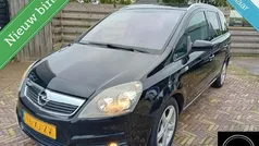 Zwart Gebruikt 2007 Opel Zafira MPV | € 2.950 (Eerlijke prijs)
