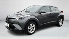 Gebruikt 2017 Toyota C-HR SUV | € 16.950 (Eerlijke prijs)