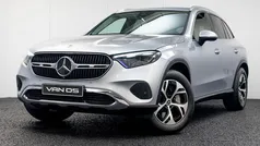 Zilver, metallic lak Gebruikt 2023 Mercedes GLC300 Business SUV | € 59.995 (Eerlijke prijs)
