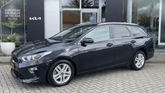 Zwart, metallic lak Gebruikt 2021 Kia Ceed Sportswagon 2 Stationwagen | € 21.945 (Eerlijke prijs)