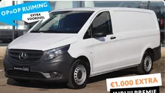 Wit Gebruikt 2023 Mercedes Vito MPV | € 27.945 (Goede deal)