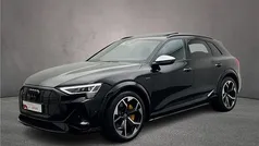 Gebruikt 2022 Audi e-tron Design SUV | € 51.900 (Eerlijke prijs)