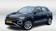 Gebruikt 2022 VW T-Roc Style SUV | € 28.750 (Eerlijke prijs)