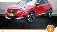 Rood Gebruikt 2022 Peugeot e-2008 Allure SUV | € 18.900 (Eerlijke prijs)