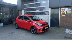 Rood Gebruikt 2019 Kia Picanto Hatchback | € 10.250 (Eerlijke prijs)