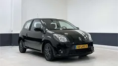 Zwart Gebruikt 2010 Renault Twingo Dynamique Hatchback | € 3.449 (Eerlijke prijs)