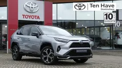 Gebruikt 2023 Toyota RAV4 Premium SUV | € 47.400 (Eerlijke prijs)