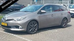 Bruin Gebruikt 2015 Toyota Auris Touring Sports Stationwagen | € 15.900 (Eerlijke prijs)
