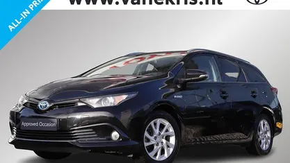 Gebruikt 2018 Toyota Auris Hybrid Plus Stationwagen | € 16.949 (Eerlijke prijs)