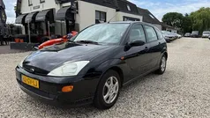 Gebruikt 2001 Ford Focus Trend Hatchback | € 650 (Eerlijke prijs)