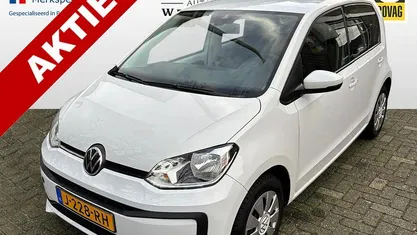 Wit Gebruikt 2020 VW up! move up! Hatchback | € 10.395 (Eerlijke prijs)